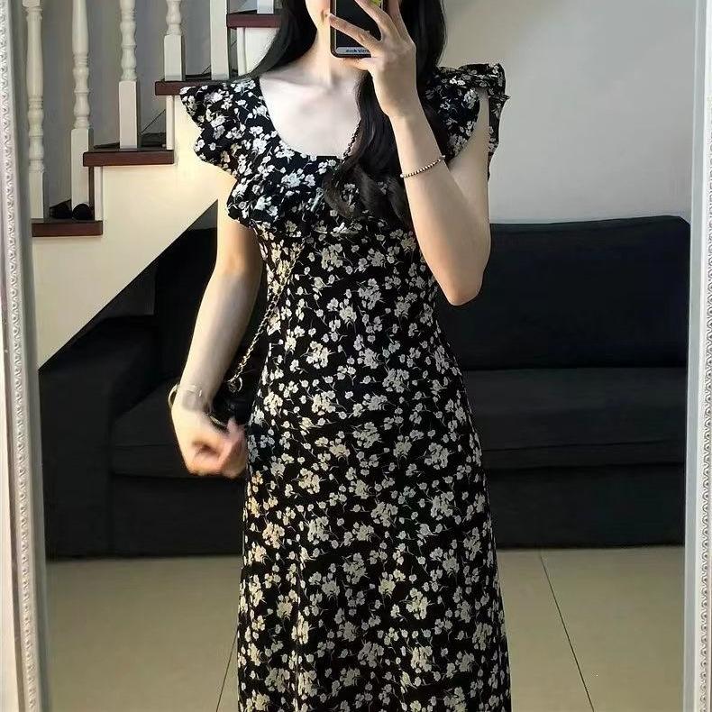 Coffee Break French Black Background White Flower Small Floral Dress Women's Summer Sleeveless Flying Sleeves Retro Style Waist Thin Long Dress