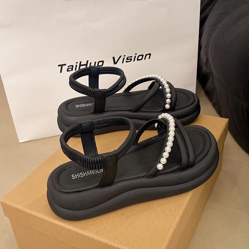 

One word with Roman sandals female 2025 new summer versatile fairy style with skirt pearl platform beach shoes female 35