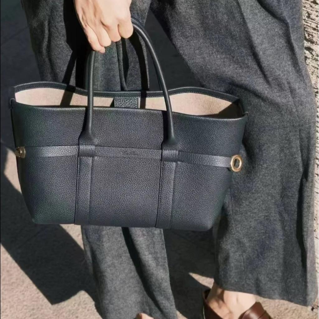 2025 New Style LP Same Style Top Layer Cowhide Ghiera Shopper Tote Bag Women's Single Compartment High-end Texture Handbag