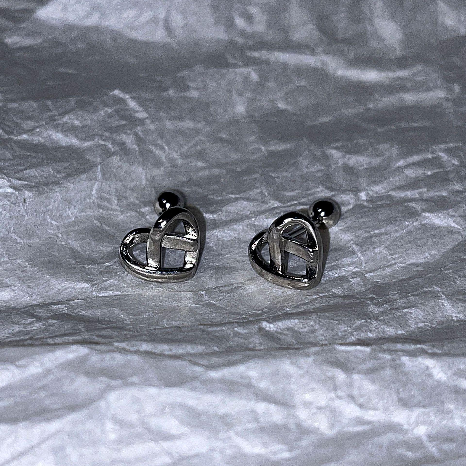 

Высококачественный комплект из нескольких серег с бантом и звездой для женщин