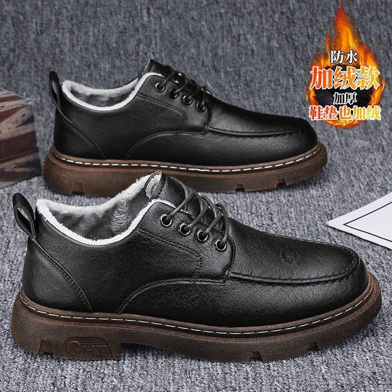 Bomullsskor herr vinter 2025 nya sammet förtjockade varma brittisk stil vardagliga läderskor herr låga business Martin-kängor