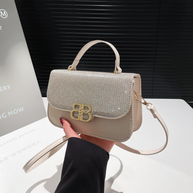 Spring new light luxury women's niche underarm high-end fashion versatile shoulder messenger bag