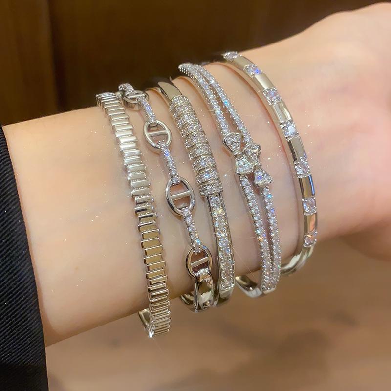 18K Gold Plated Zircon Bow Double Layer Bracelet - Korean Style Versatile Bangle with High-End Niche Design