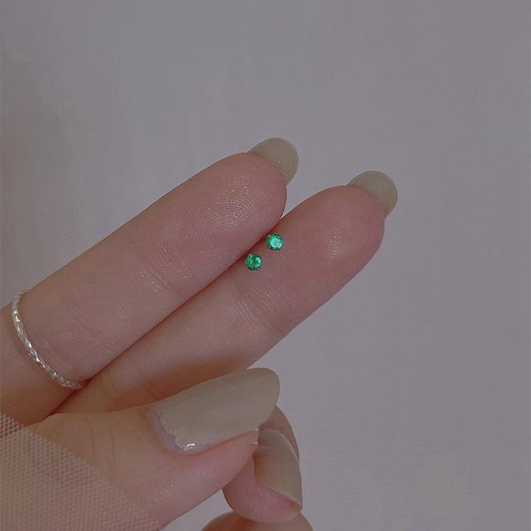 S925 Sterlingové stříbro pozlacené mini zirkonové náušnice – Elegantní dámské módní šperky