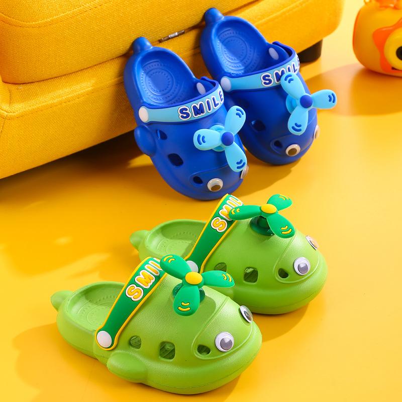 Rutschfeste Kinderhausschuhe Kleinkind Mädchenschuh Atmungsaktiver Sommer Strandschuh Niedlicher Cartoon Kinderschuh für Mädchen Jungen Hausschuhe Pantuflas