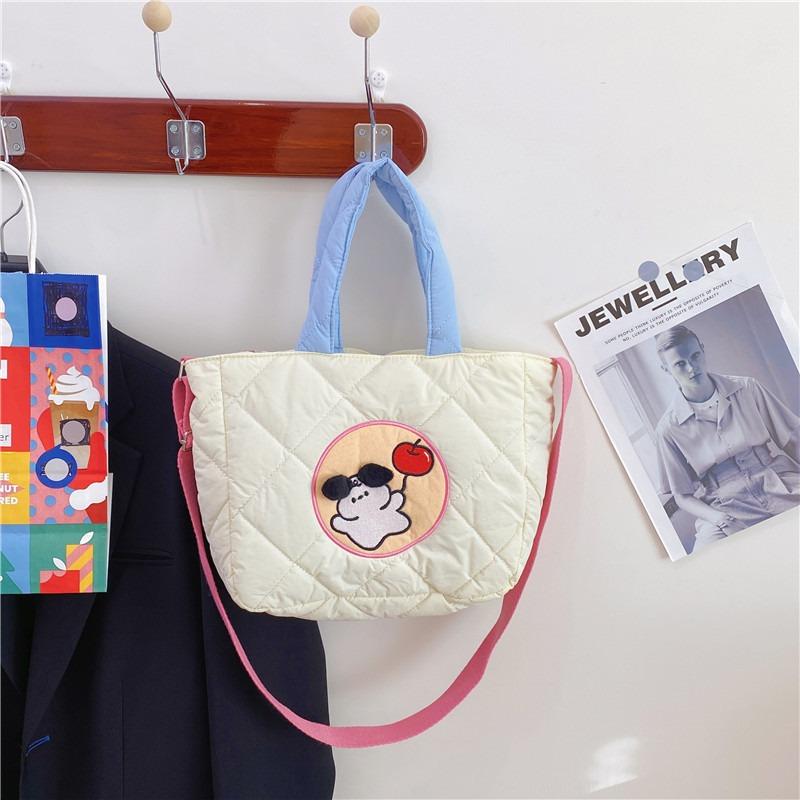 Cute Contrasting Color Portable Large-capacity Bucket Bag Girl Heart Niche Tote Bag Female Cartoon Messenger Bag
