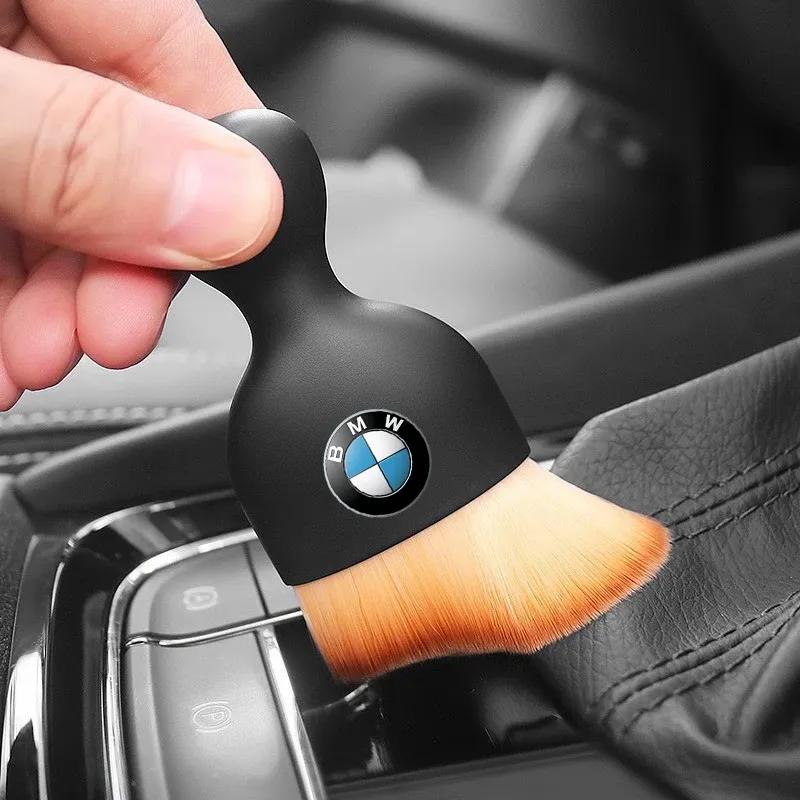 1Pcs Car Emblem Cleaning Soft Brush Dust Remover Tool For BMW Performance E39 E90 E36 E46 G22 F25 F20 F15 F40 F36 G30 G20 G05