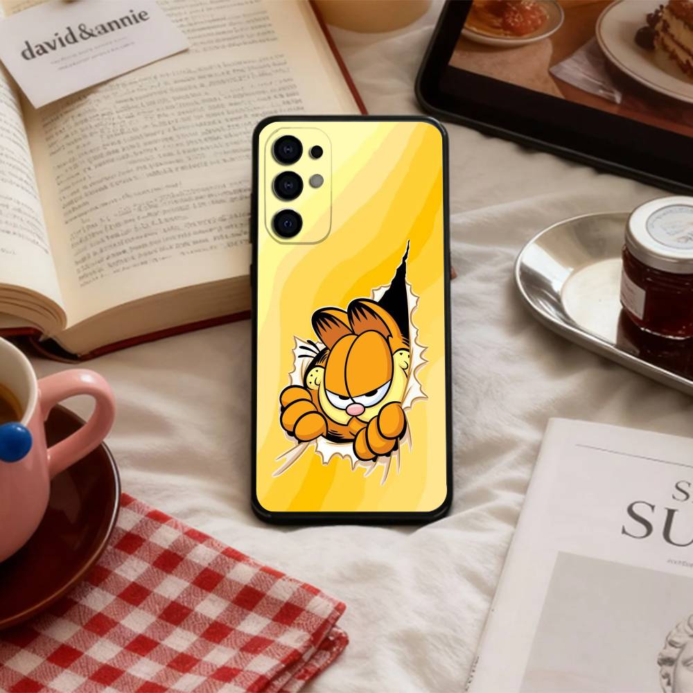 P-Playful G-Garfield C-Cat   Phone Case For Samsung S 25,24,23,22,30,21,10,9,Ultra,Plus,Lite,FE,4,5 G Soft Black Case