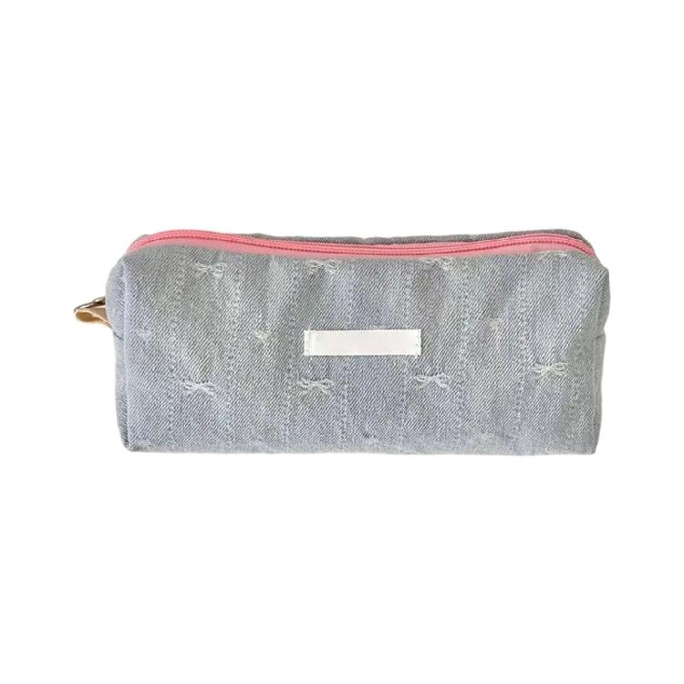 

Jeans Fabric Pen Case Large Bowknot Pencil Bag Spacious Compartment Travel Makeup Bag for Student Women Travel Essential светло-синий