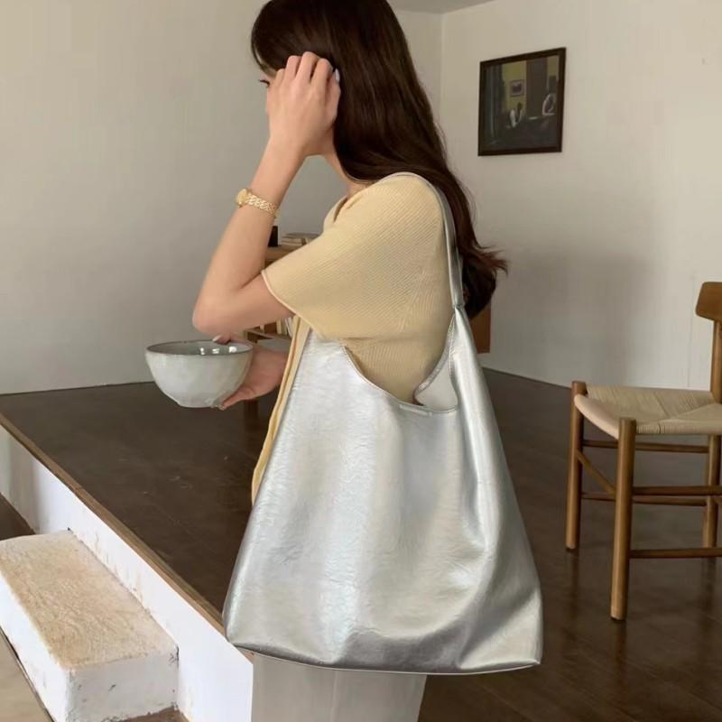 Trendy Extra-Large Women's Tote Bag - Autumn/Winter Korean Style, Versatile, Simple & Fashionable Shoulder Bag