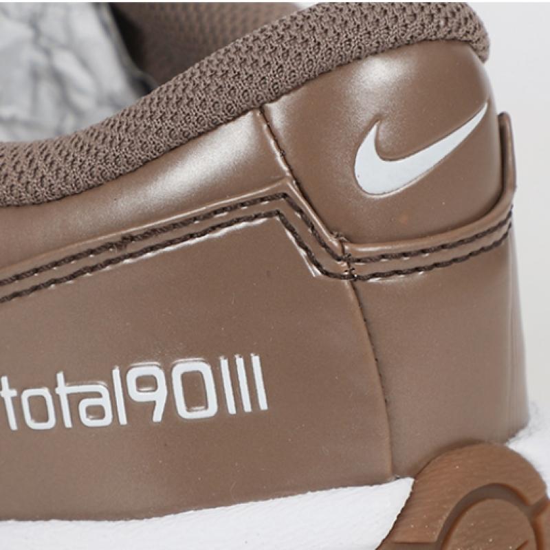 Nike Total 90 Sneakers