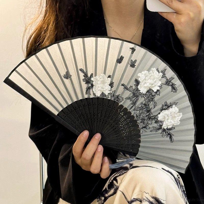 

Chinese Style Folding Fans Bamboo Handheld Fans Vintage Hand Holding Fans For Wedding Party Gifts Dancing Props Wall Decoration