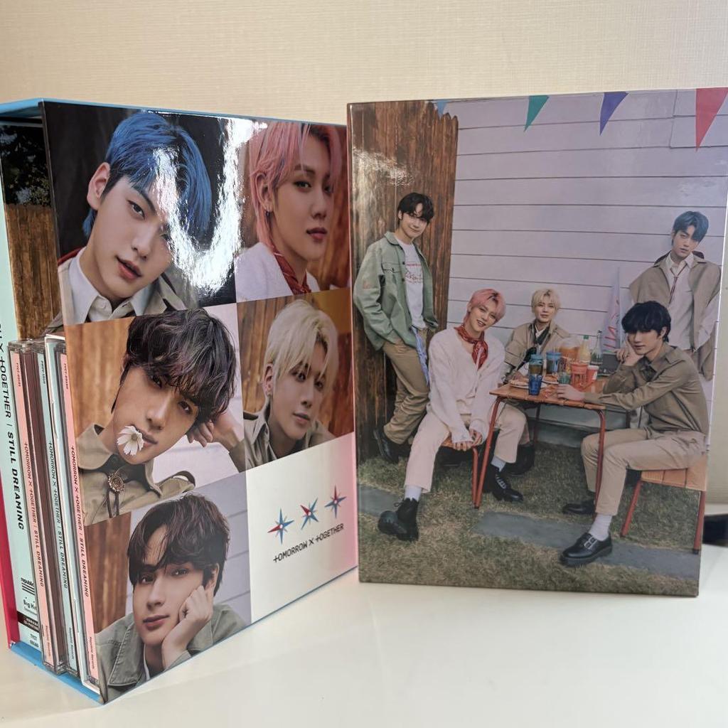 [USED] T×T STILL DREAMING 4 forms