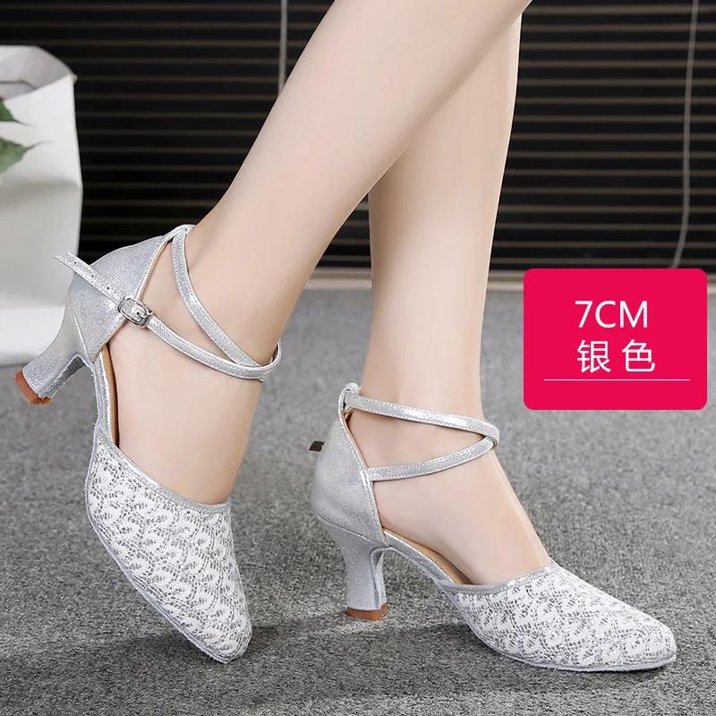 Módní moderní taneční boty pro ženy, boty na latinskoamerické tance se třpytivým síťovaným svrškem se sekviny, měkkou semišovou podrážkou a vysokými podpatky, černé boty