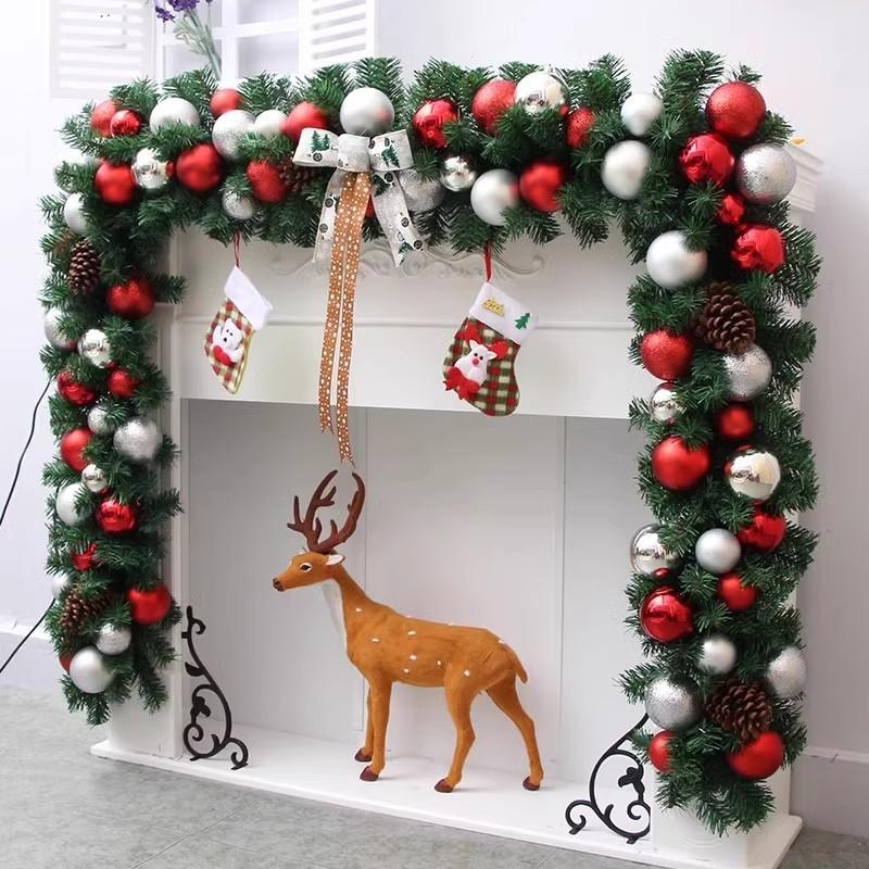 Factory Christmas Wreath Door Hanging Decorative Vine Snowfall for Mall Entrance Stair Handrail Pendant Bell Artificial Flower