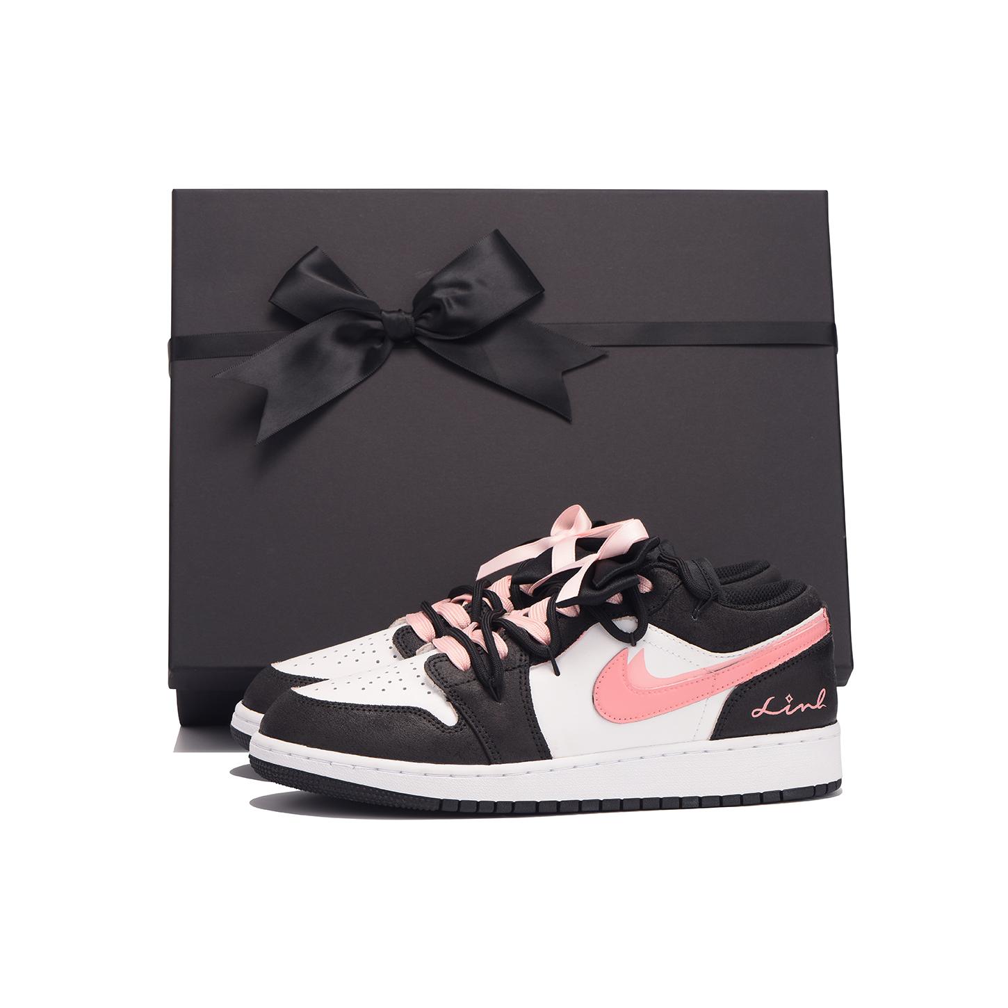 

Jordan Air Jordan 1 Slip Resistant Coverage Low top Vintage Basketball Shoes Women s Black Pink DX4374-008(Team-SBOX) 38