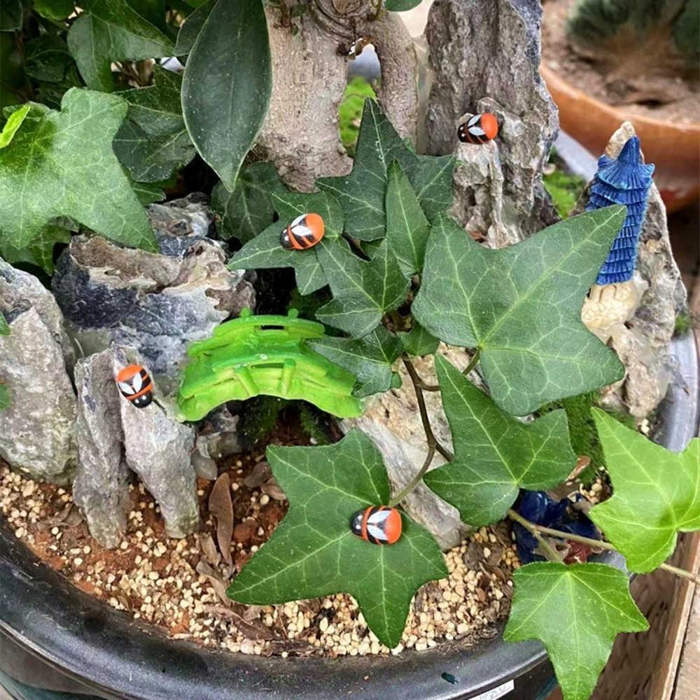 400/200/100PCS Micro Landscape Decoration Wooden Bee Ladybug Figurine Self-Adhesive Stickers Home Garden Beetle Miniature Bonsai Flower Decor