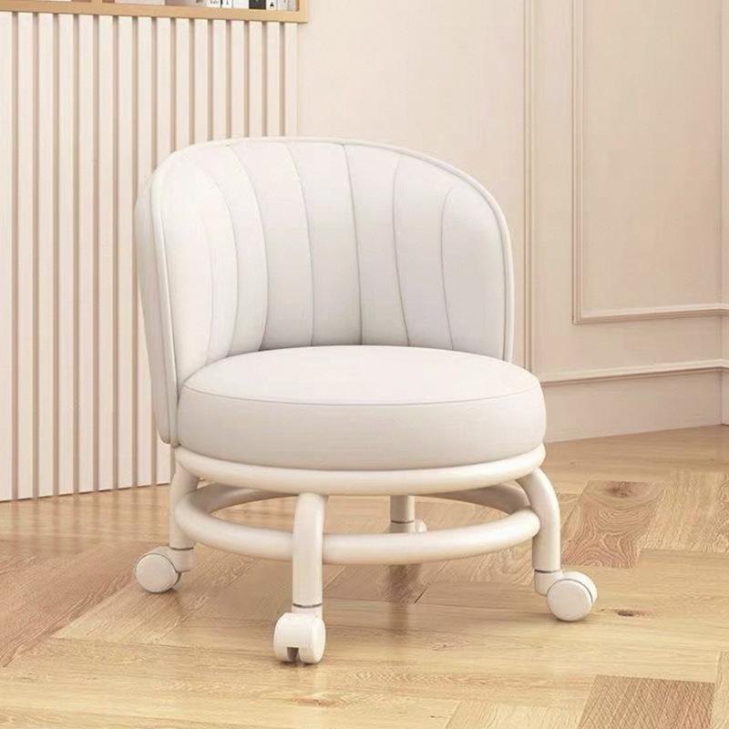 Sgabello Rotante con Ruote Girevoli a 360° - Sgabello per Cambiare le Scarpe con Design a Seduta Bassa, Altezza Confortevole, Struttura Resistente