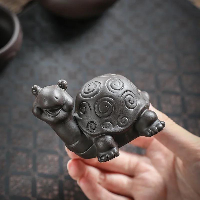 

Cute Tortoise Statue Tea Figurine Ornaments Boutique Purple Clay Tea Pet Handmade Sculpture Crafts Tea Table Decore Accessories 8x5.8x6cm