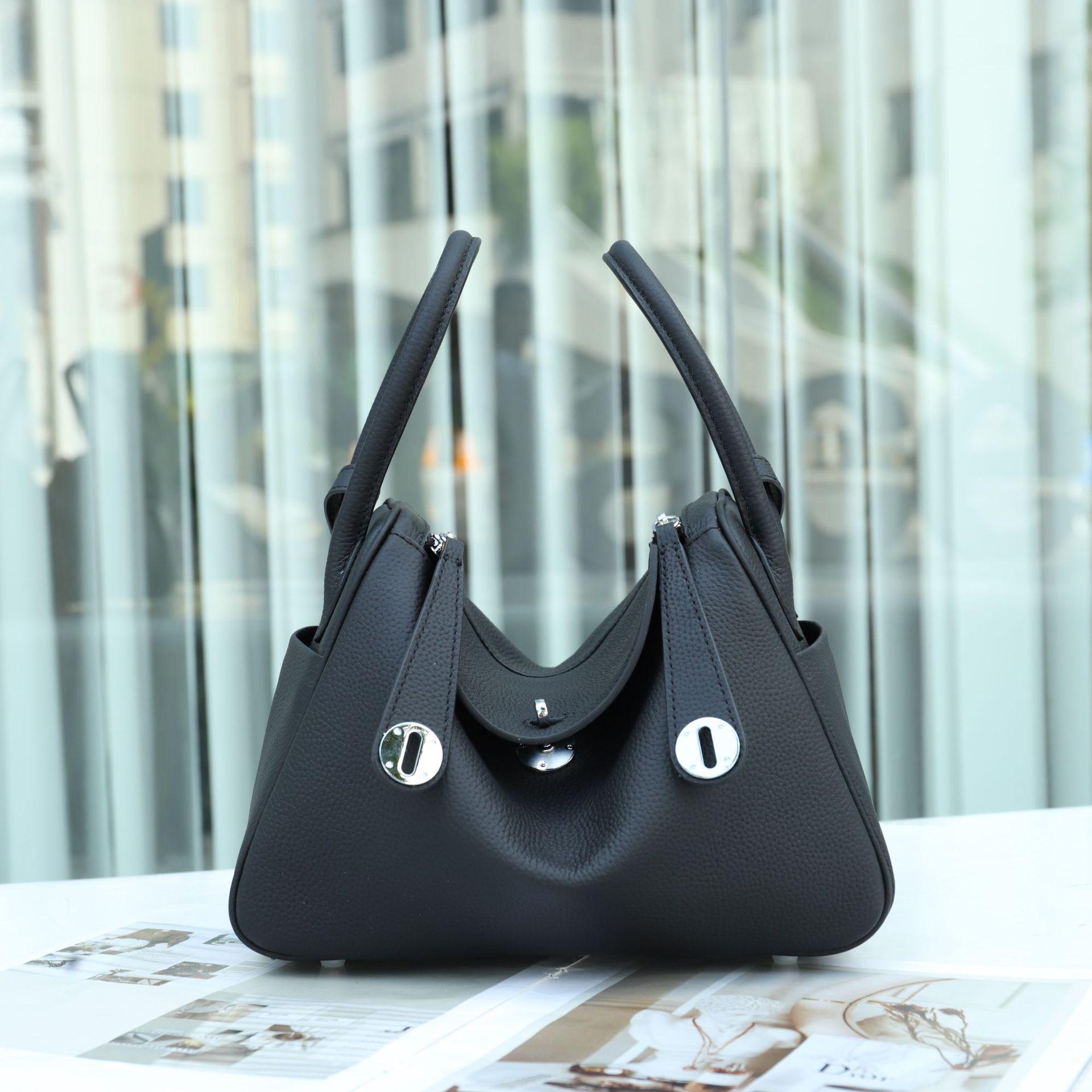 

Универсальная летняя сумка-доктор Lindy из коровьей кожи 2025 года: Женская сумка через плечо из натуральной кожи 26x15x18 cm