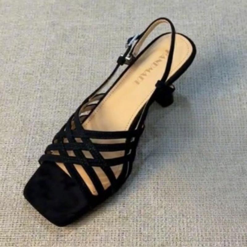 Fashion Mid Heels Women Sandals Designer Retro Suede Heeled Shoes 2025 New Summer Slippers Fashion Elegant Buckle Shoes Dress Sandalias