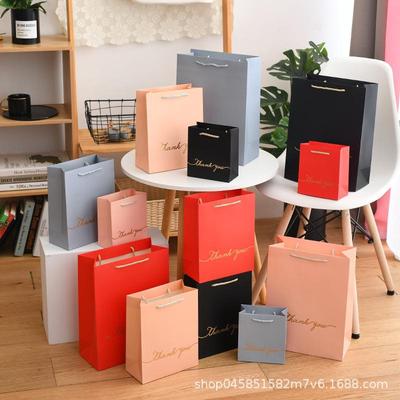 Exquisite Geburtstagsgeschenktüten mit Goldprägung: Große & Kleine Handtaschen im koreanischen Stil