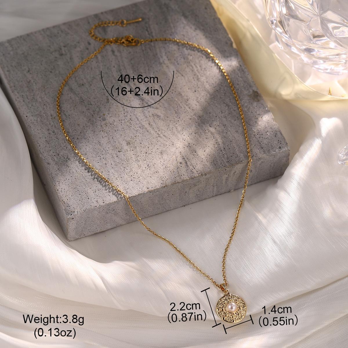 

New pearl temperament thick chain irregular texture fringed long bone chain necklace high fashion clothing