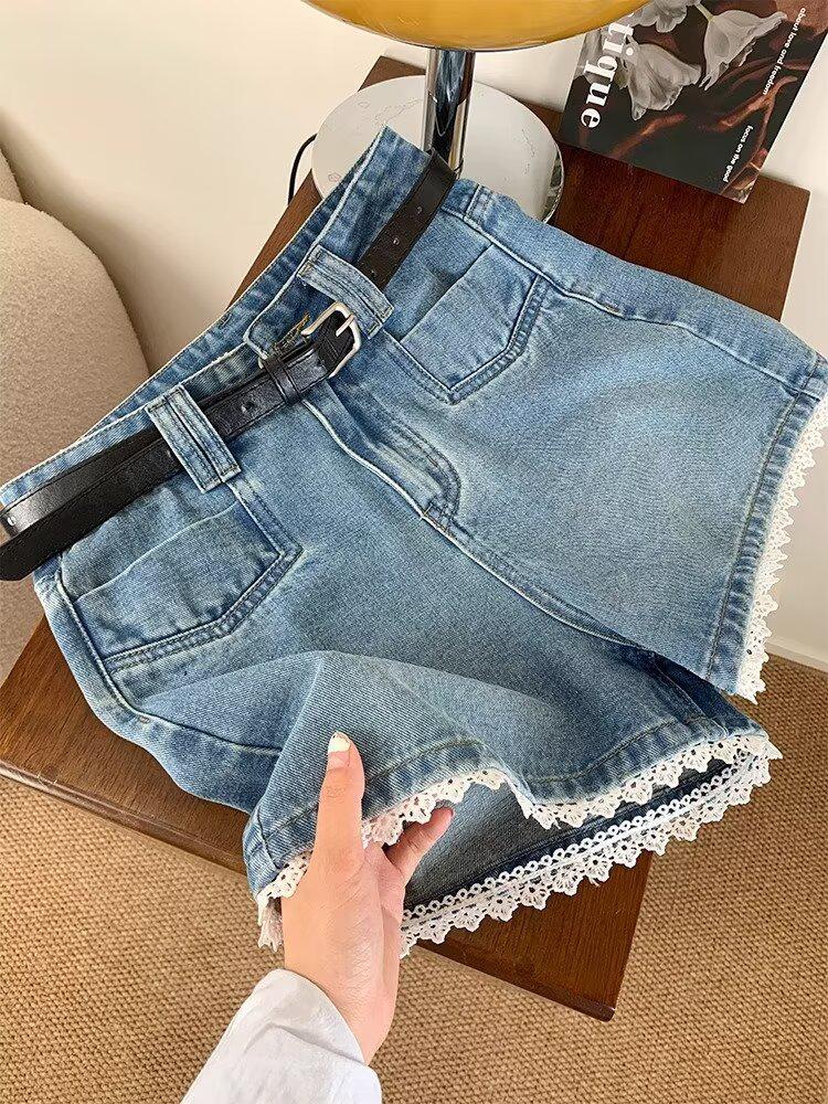 2025 Summer Plus Size High-Waisted Lace Trim Denim Shorts for Women M