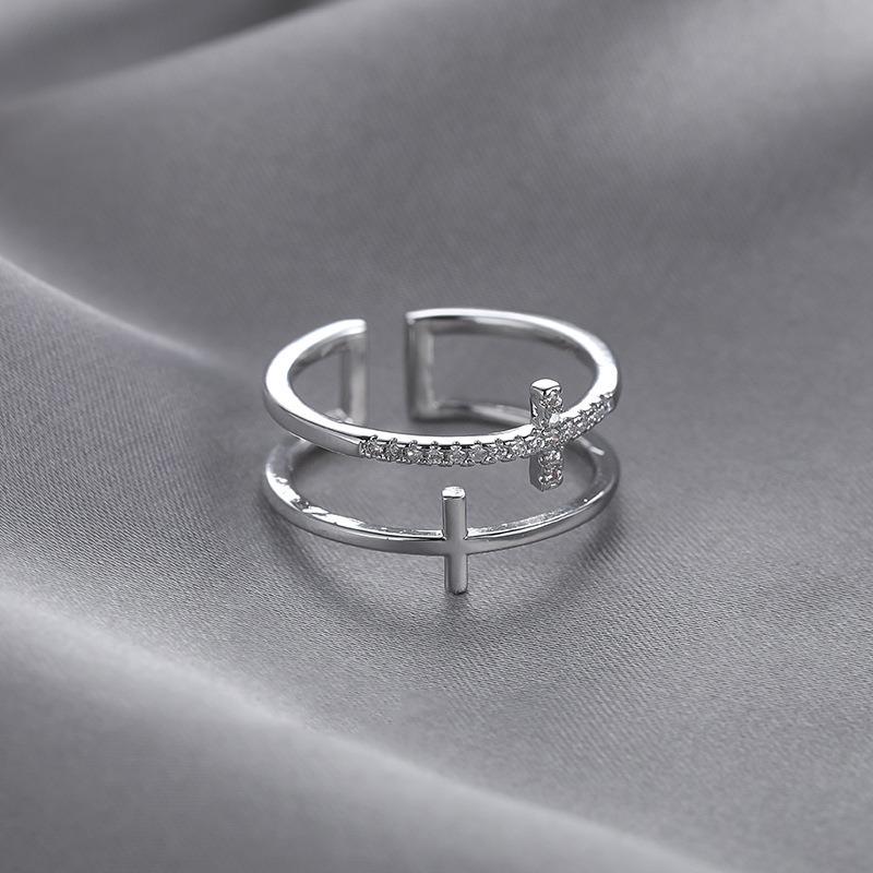 Adjustable Double Layer Cross Ring: Trendy Korean Style with Shiny Zirconia for Women’s Index Finger