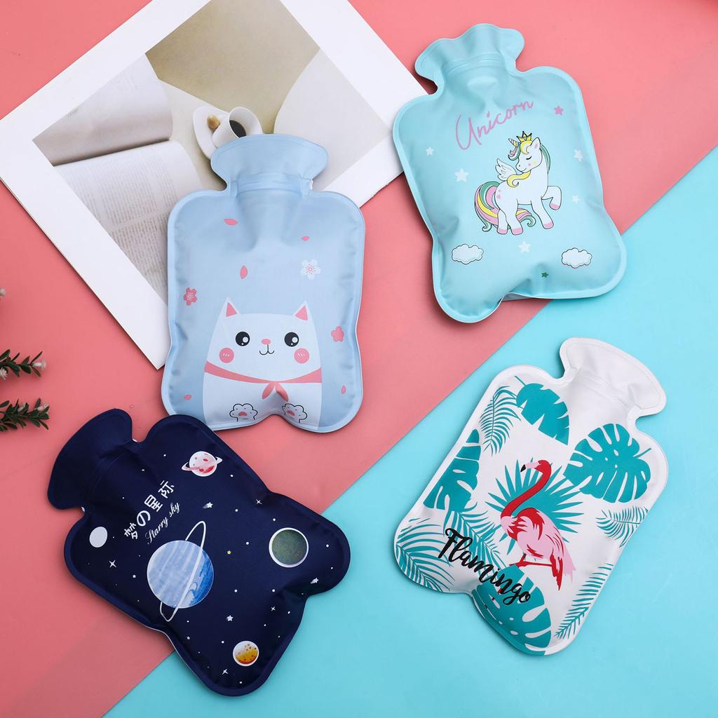 Lovely Cartoon Hand Warm Water Bottle Portable Mini Water Filling Hand Warmer Girls Pocket Hand Feet Hot Water Bags