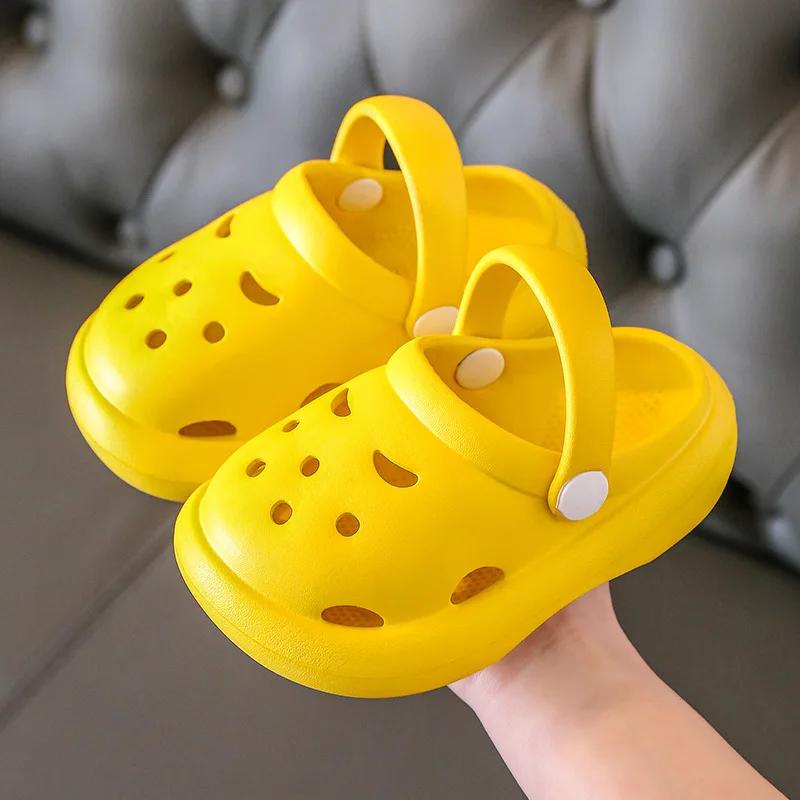 

Children s Garden Shoes, Boys and Girls Outdoor Play Sandals Wear Resistant Non-slip Can Added Christmas Halloween Charms 200MM