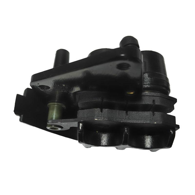 Motorcycle disc brake calliper brake pump is suitablefor Suzuki EN125 125cc motorcycle accessories