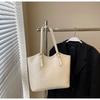 Large capacity versatile shoulder bag 2025 new work sense casual armpit bag fashion tote bag women