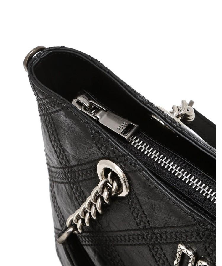 Daks Womens Accessories Black Cowhide Embroidered Dd Logo Chain Tote Bag_Dcba6E324Bk