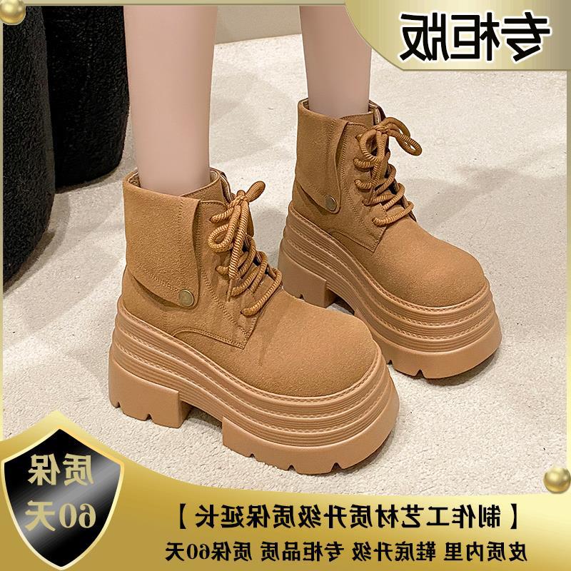 

British new velvet short boots thick-soled Martin boots women s muffin small winter rhubarb boots increase height, fashion and comfort 39