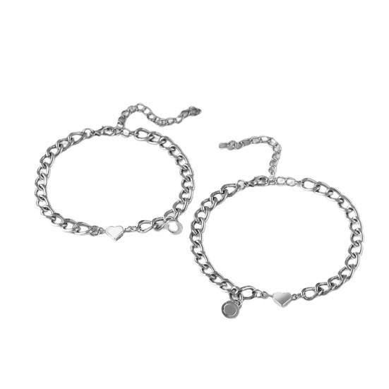 1 Pair Couple Bracelets Solid Color Smooth Edge Polished Matching Heart Pendant Couple Hand Chain Gift