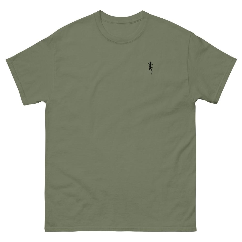Salamander Silhouette T-Shirt | Climbing Lizard Nature Animal Graphic Tee