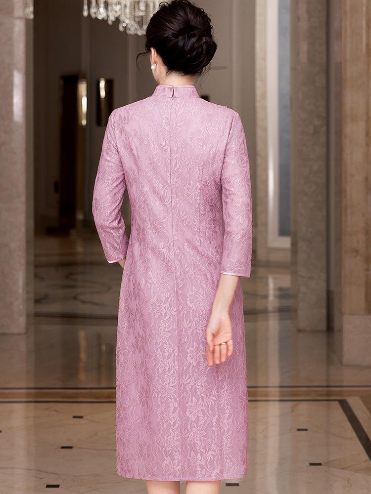 Elegant Pink Plus Size Chinese Style Short Sleeve Wedding Dress for Mothers & Mothers-in-Law - Autumn 2025 Collection