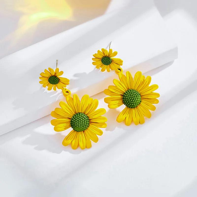 Charm Colorful Resin Daisy Drop Dangle Earrings for Women Classic Brincos Yellow Flower Stud Earring Summer Jewelry Accessories
