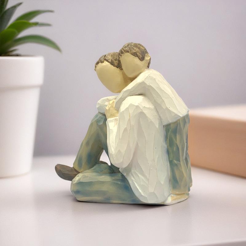 New Resin father and son sculpture creative crafts family figure statue artist home decoration memorial day father's gift