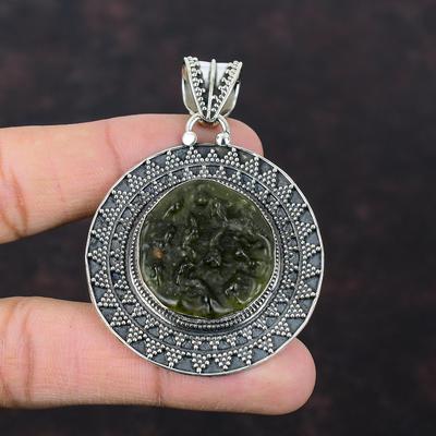 Moldavit-Anhänger, handgefertigter Edelstein-Schmuck, Vintage-Anhänger, 925er Sterlingsilber-Anhänger, Moldavit-Schmuck, Geschenk für Sie, neuester Design-Anhänger