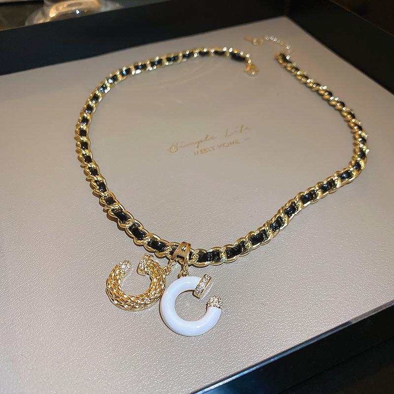 Leather Black Chain Necklace Fashion Personality Temperament Women Niche Sense Design Retro Necklaces Creative Jewelry Gifts