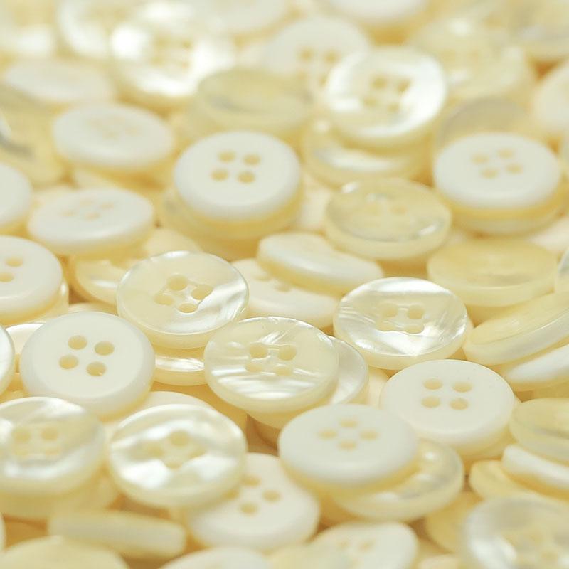 

5Pcs Pearlescent Four-Eye Shirt Knitted Cardigan Button Resin Clothing Accessories Top Children S Sleeve Collar Small Buttons 1 #[PB four-eye pearlescent beige] 12.5mm