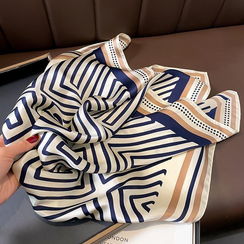 Luxury Brand All Seasons Scarf Faux Silk Scarf Shawl Bandana Simple Chic Decorative Wrap For Women Square Scarves