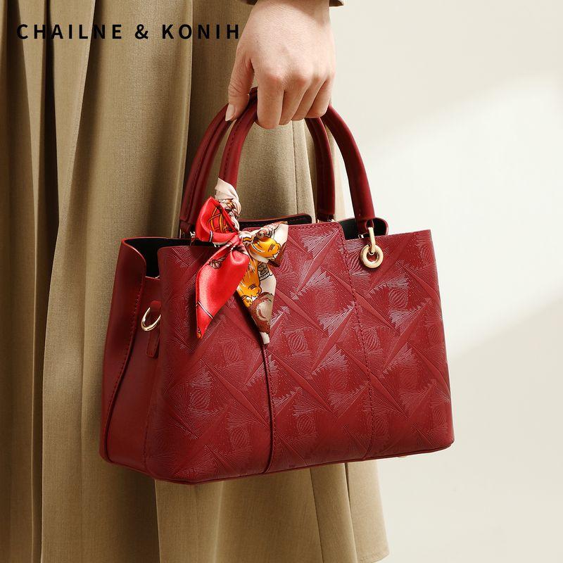 

Retro Ladieswear Wedding Bag 2025 New Arrival Red Women Bag Bag Fancy Mother-in-Law Wedding Banquet Handbag Birthday Gift Star Red