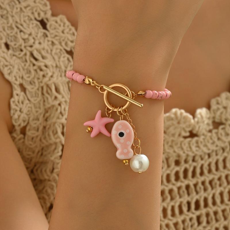Bohemian Sea-Inspired Pendant Necklace Ceramic Fish Starfish Design Dainty Summer Jewelry for Women Beach Vacation Wear