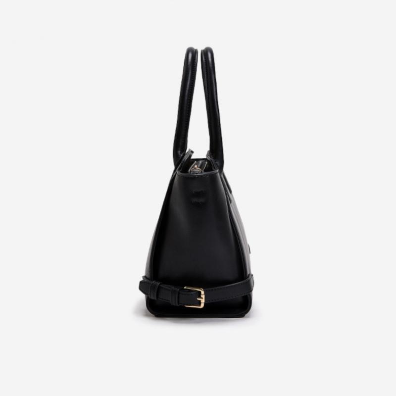 By ESquire By Women S Loen Belt Tote Bag Black