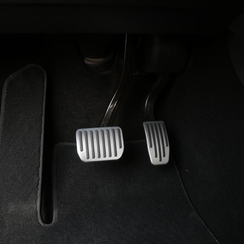Tesla Model 3/Y (2017-2022) Gas- und Bremspedale Innenzubehör