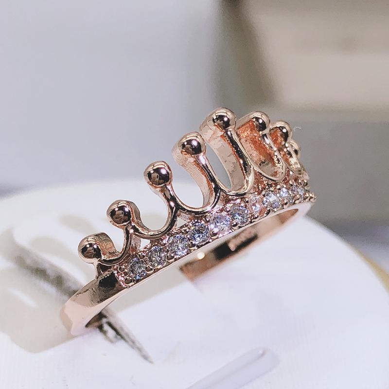 Trendy  Copper Women Rings Jewelry with Zircon Gemstone Crown Shape Finger Ring Accessories for Wedding Party Gift