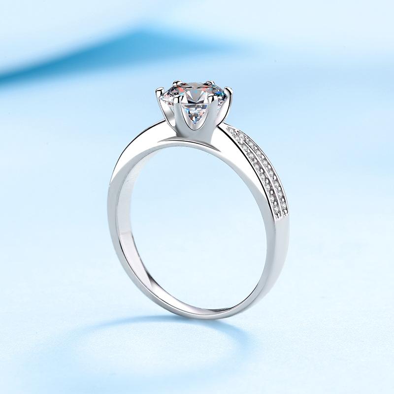 S925 Silver Ring for Women Platinum Plated Pt950 Inlaid with D Color Moissanite Diamond Ring Empty Support Wedding Ring Proposal Diamond Finger